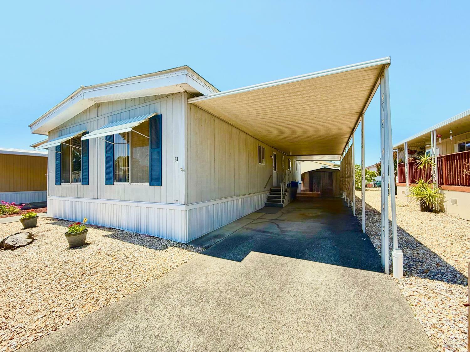 Property Photo: 81 Somerset Drive CA 95401