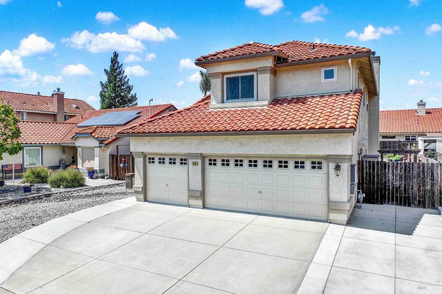 Property Photo: 403 Eagle Lane CA 95687