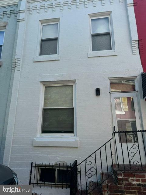 2169 N Dover Street  Philadelphia PA 19121 photo