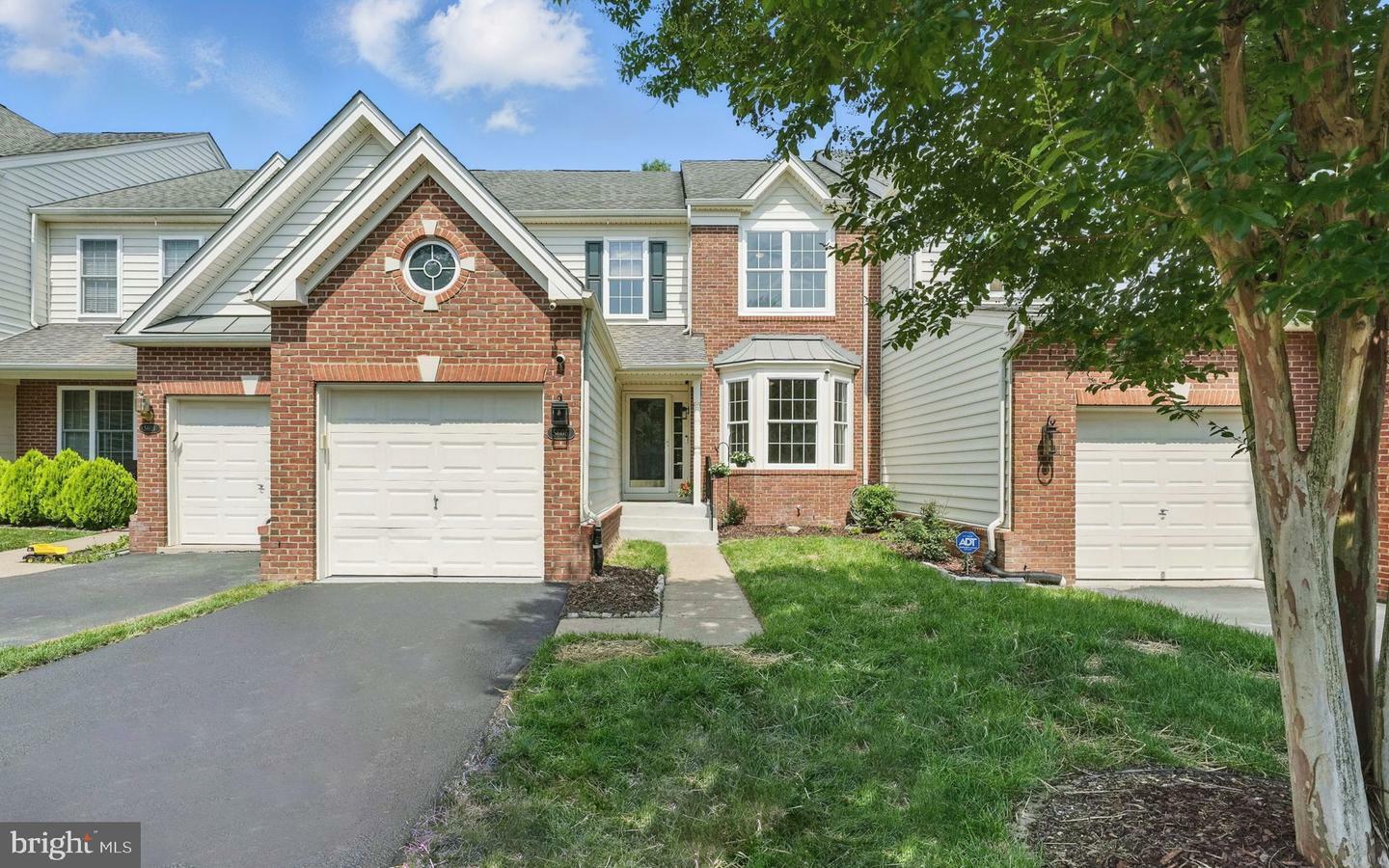 Property Photo: 5605 Swift Creek Court VA 20169