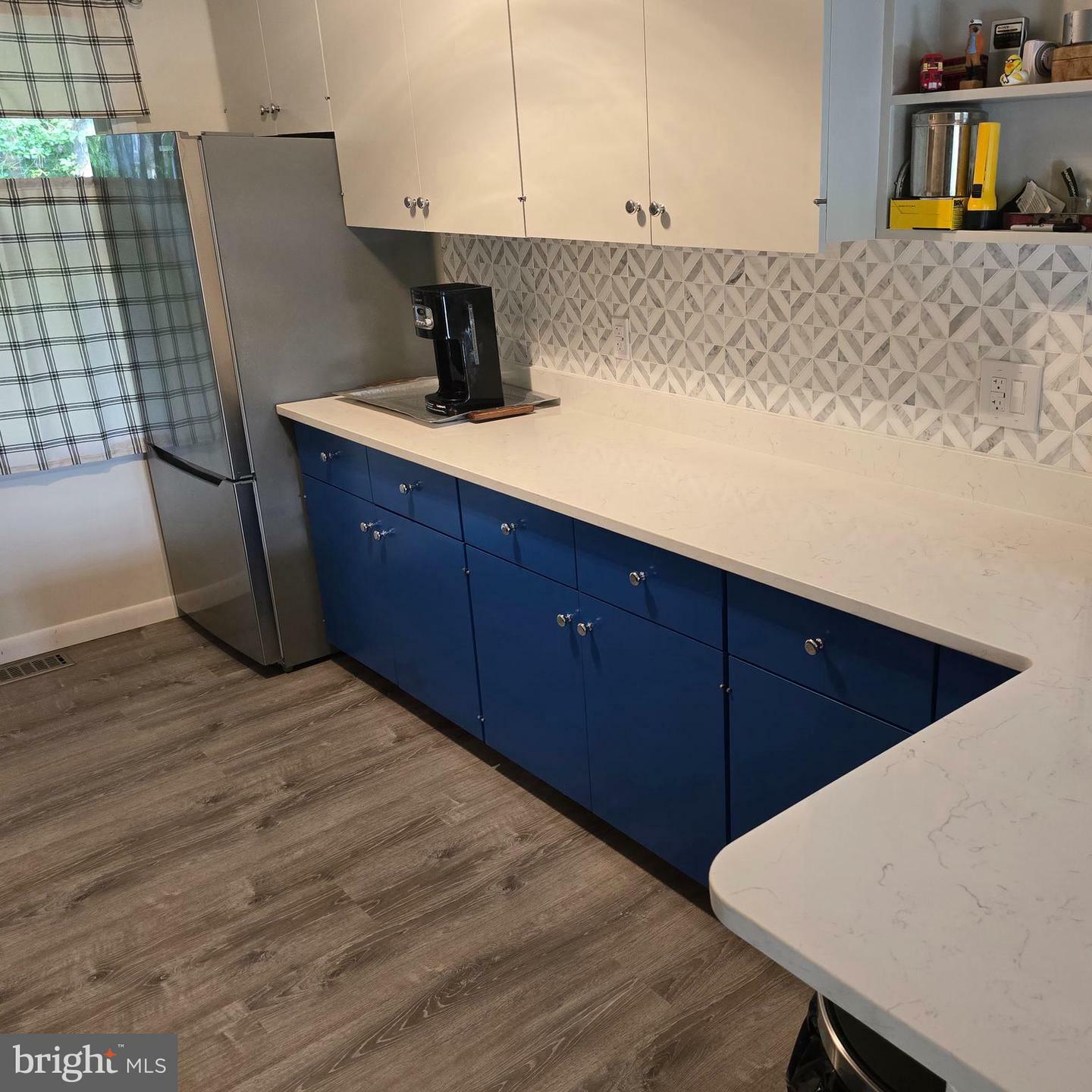 Property Photo: 12987 Holly Way MD 20657