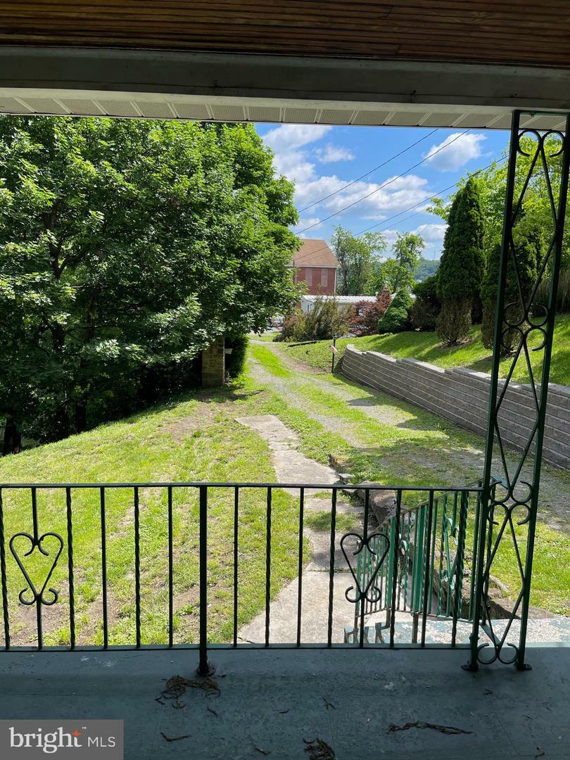 Property Photo: 168 Hill School Road WV 26753