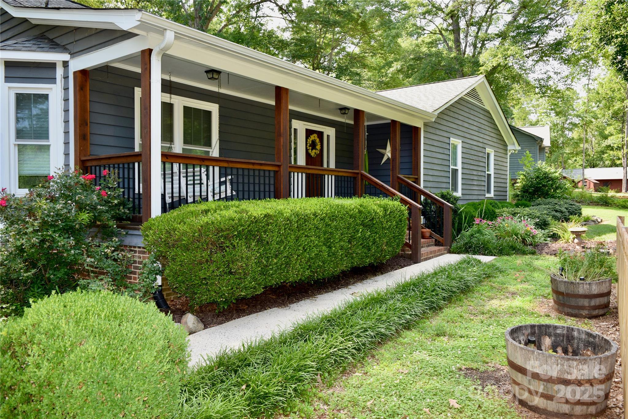 Property Photo: 5916 Indian Brook Drive NC 28104