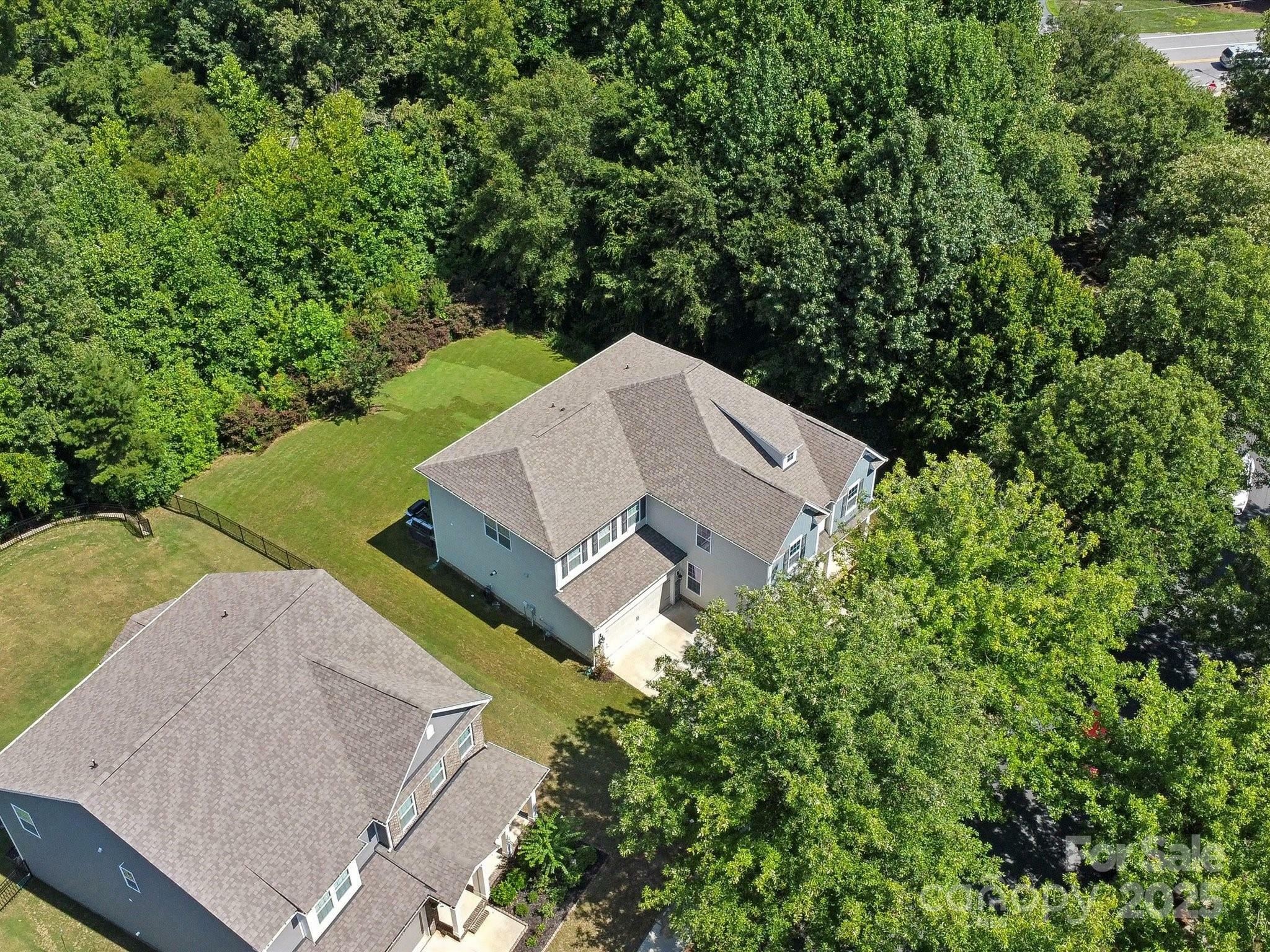 Property Photo: 1008 Millbridge Parkway NC 28173