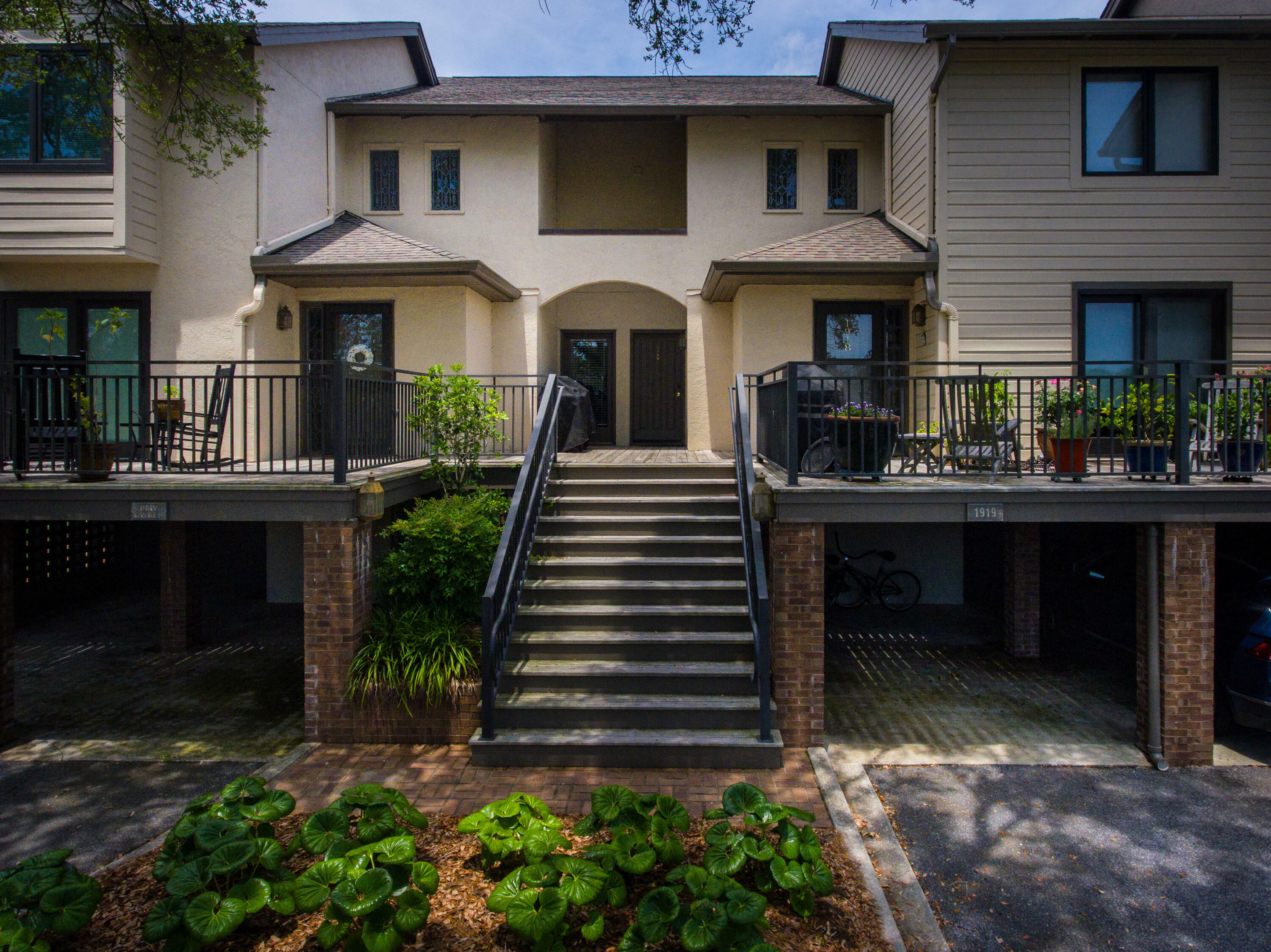 Property Photo: 1919 Marsh Oak Lane SC 29455