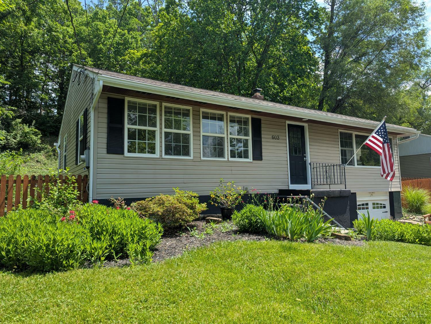 Property Photo: 603 Garfield Avenue OH 45150