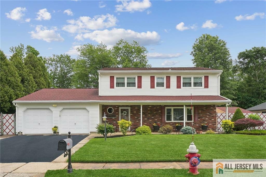 39 Evergreen Terrace  Monroe NJ 08831 photo