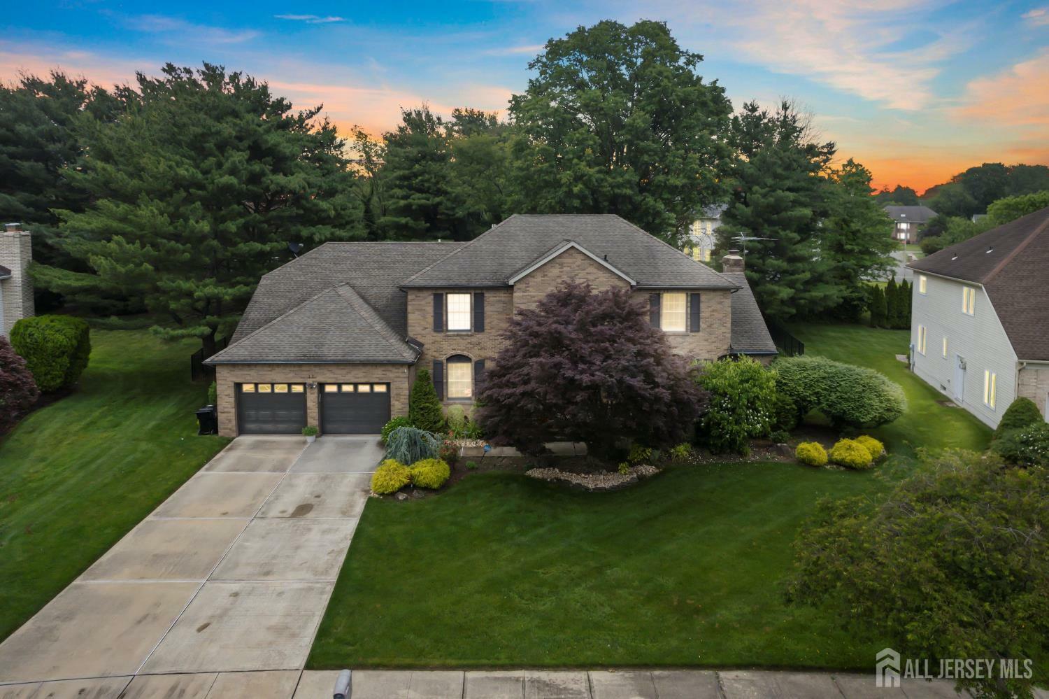 17 Melanie Manor  East Brunswick NJ 08816 photo