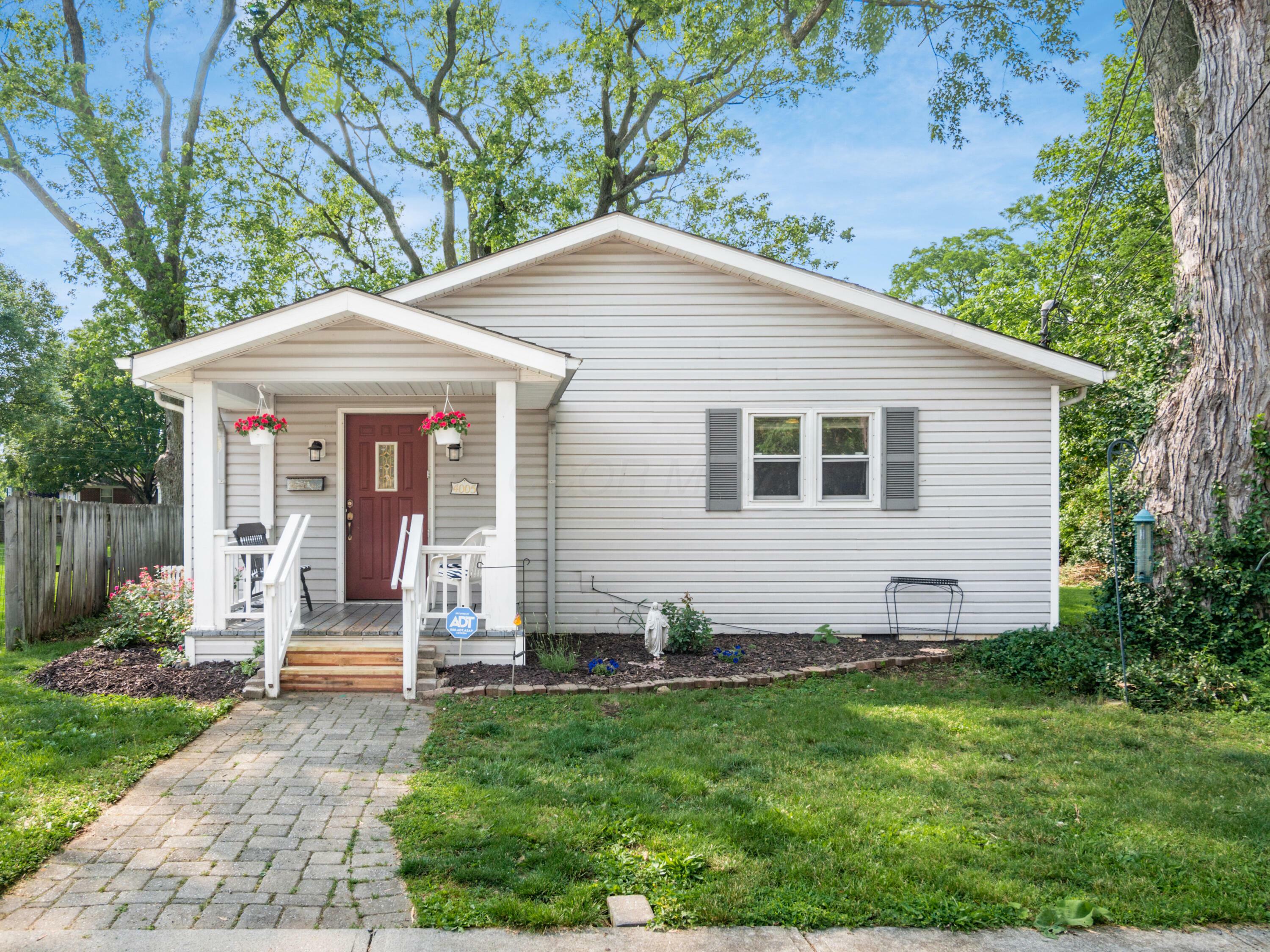 Property Photo: 4005 Curtis Avenue OH 43123