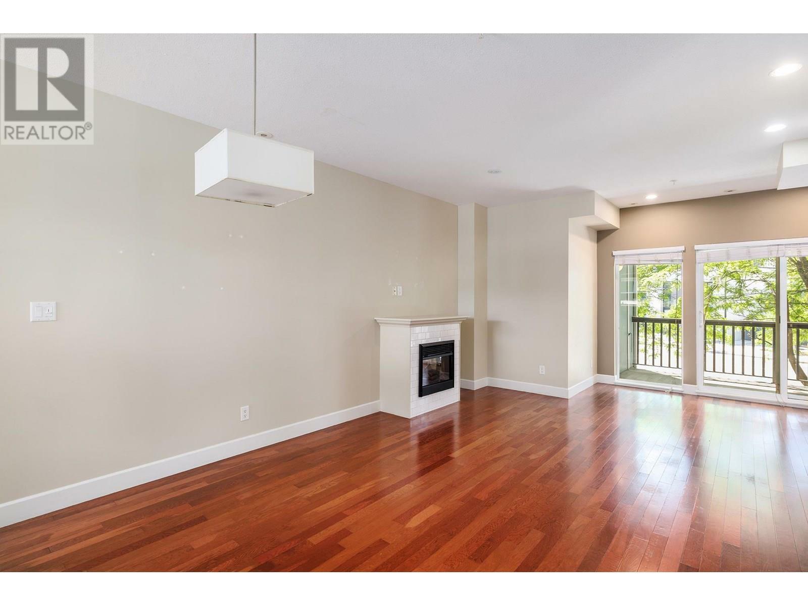 Property Photo: 3416 Scott Road 11 BC V1W 3H3