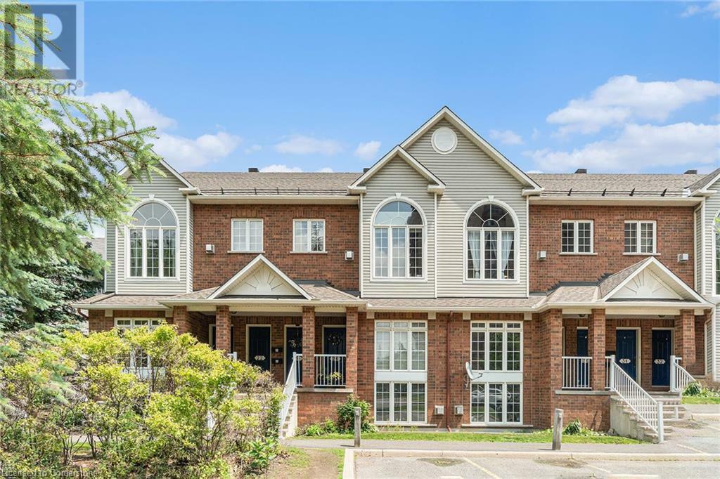 Property Photo: 1512 Walkley Road 26 ON K1V 2G7