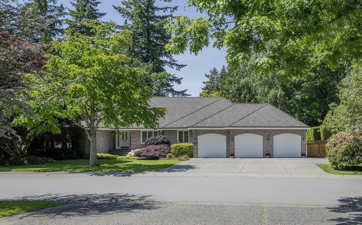 Photo de la propriété: 2023 132A BC V4A 9K2