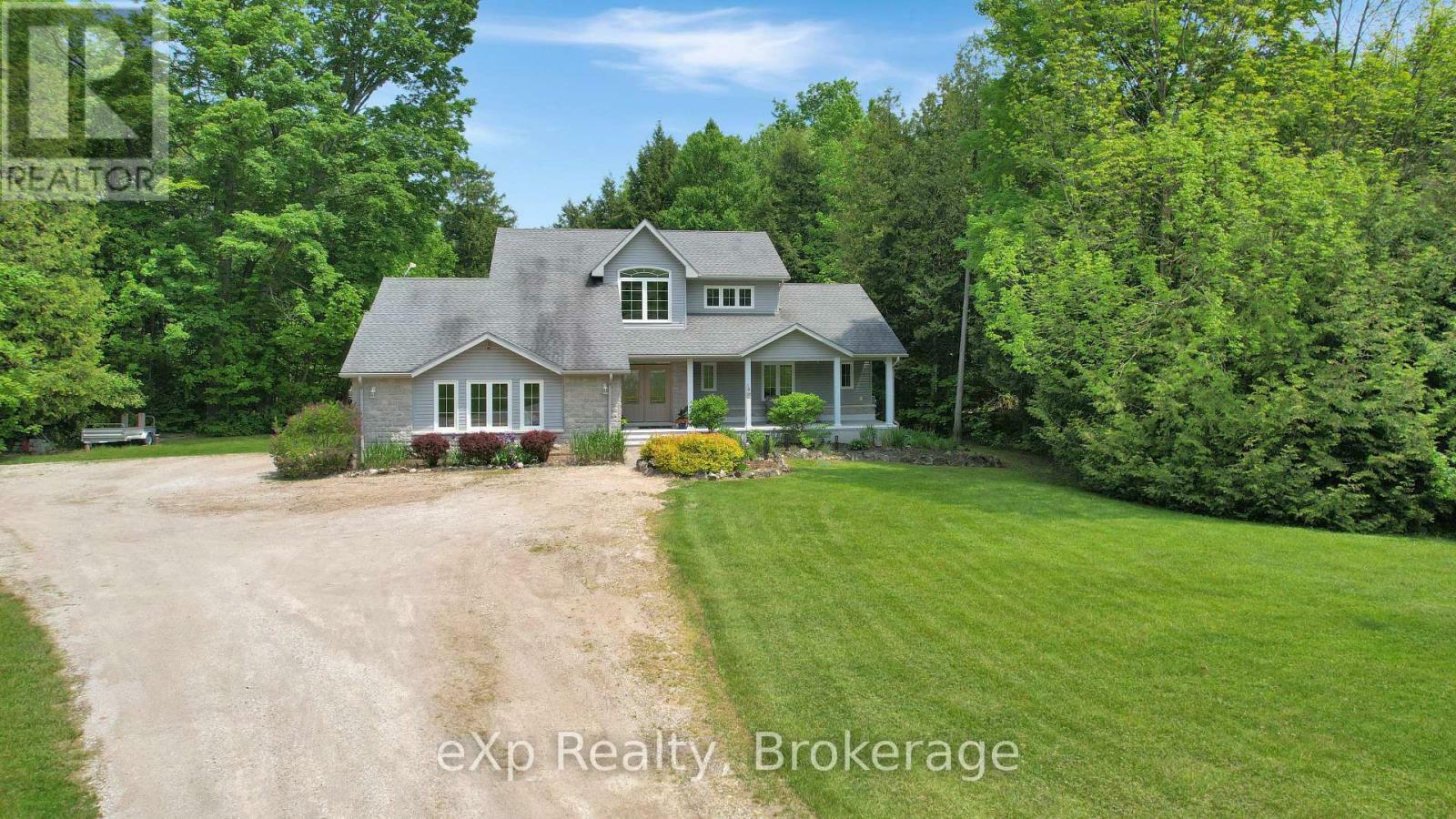 Property Photo: 527 Lake Rosalind Road 5 ON N4N 3B9
