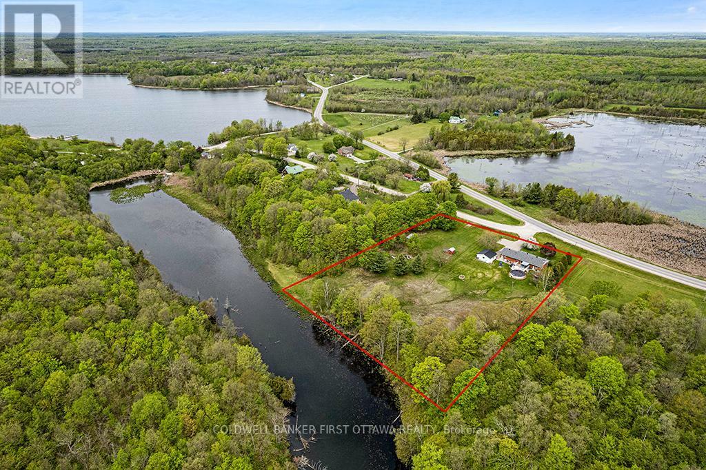 Photo de la propriété: 467 Lake Eloida Road ON K0E 1Y0