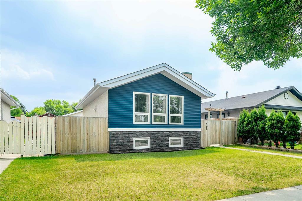 Property Photo: 296 Margate Road MB R2P 1X3