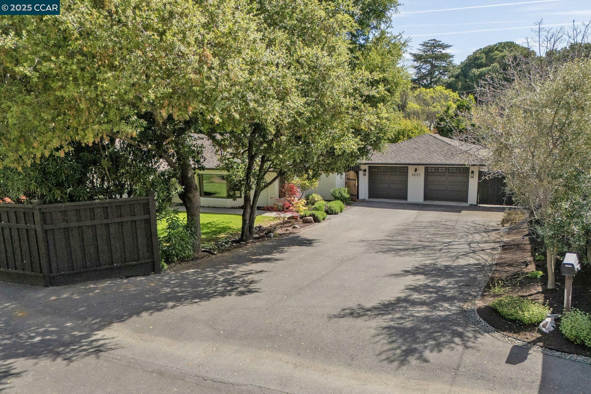 Property Photo: 4421 Canyon Way CA 94553