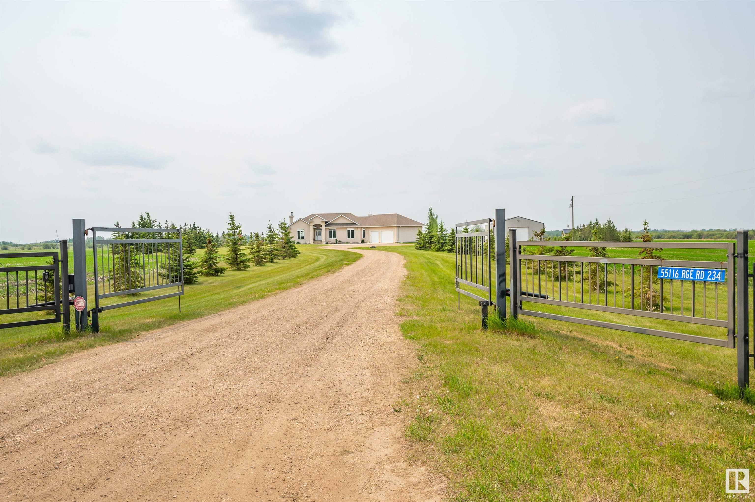 Property Photo:  55116 Rge Rd  234  AB T8T 2A7 