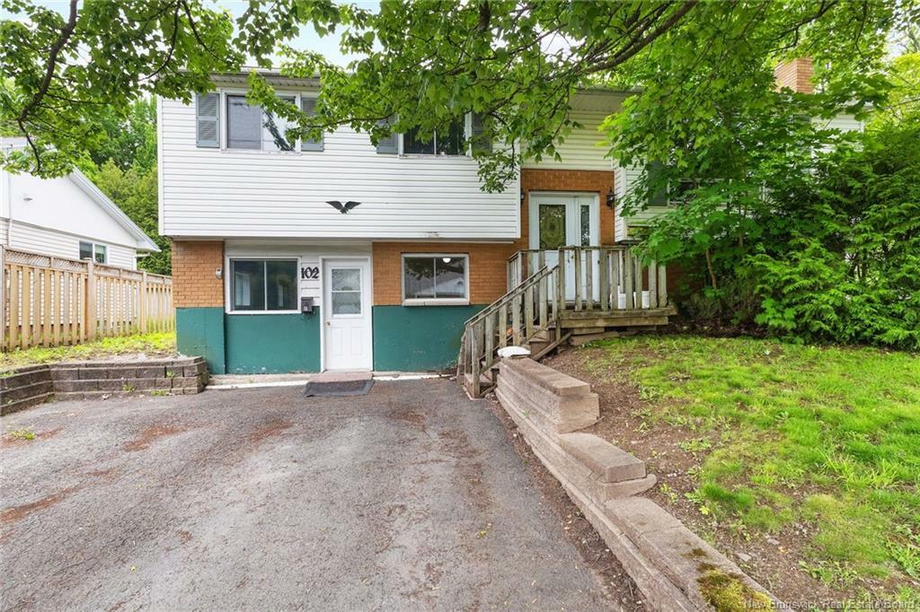 102 Montgomery Street  Fredericton NB E3B 2X1 photo