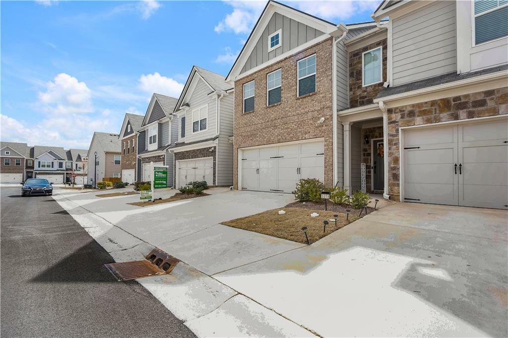 Property Photo: 5316 Radford Loop GA 30213