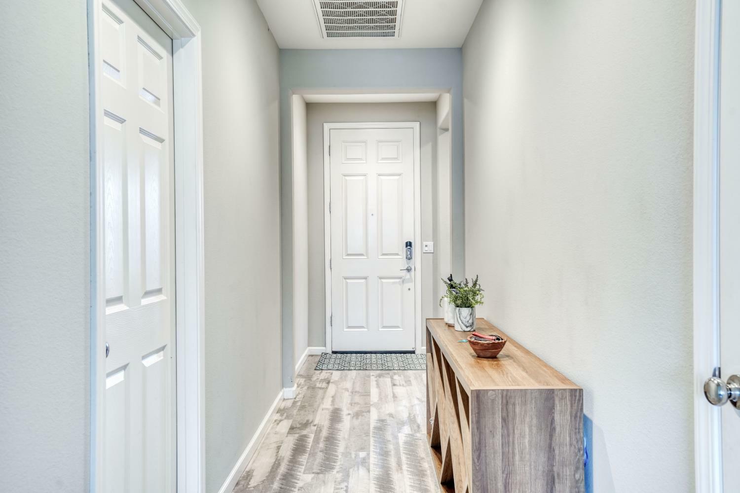 Property Photo: 6355 W Rialto Avenue CA 93723