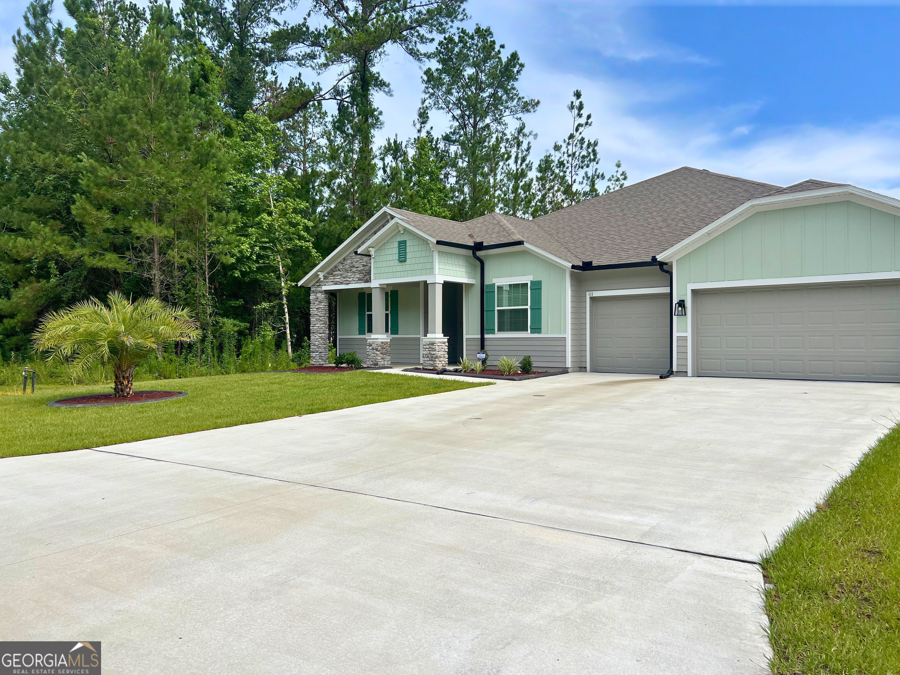 Property Photo: 111 Breakwater Loop GA 31548