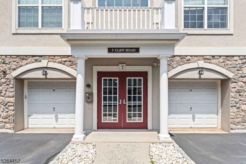 Property Photo: 7 Cliff Rd C1 NJ 07424