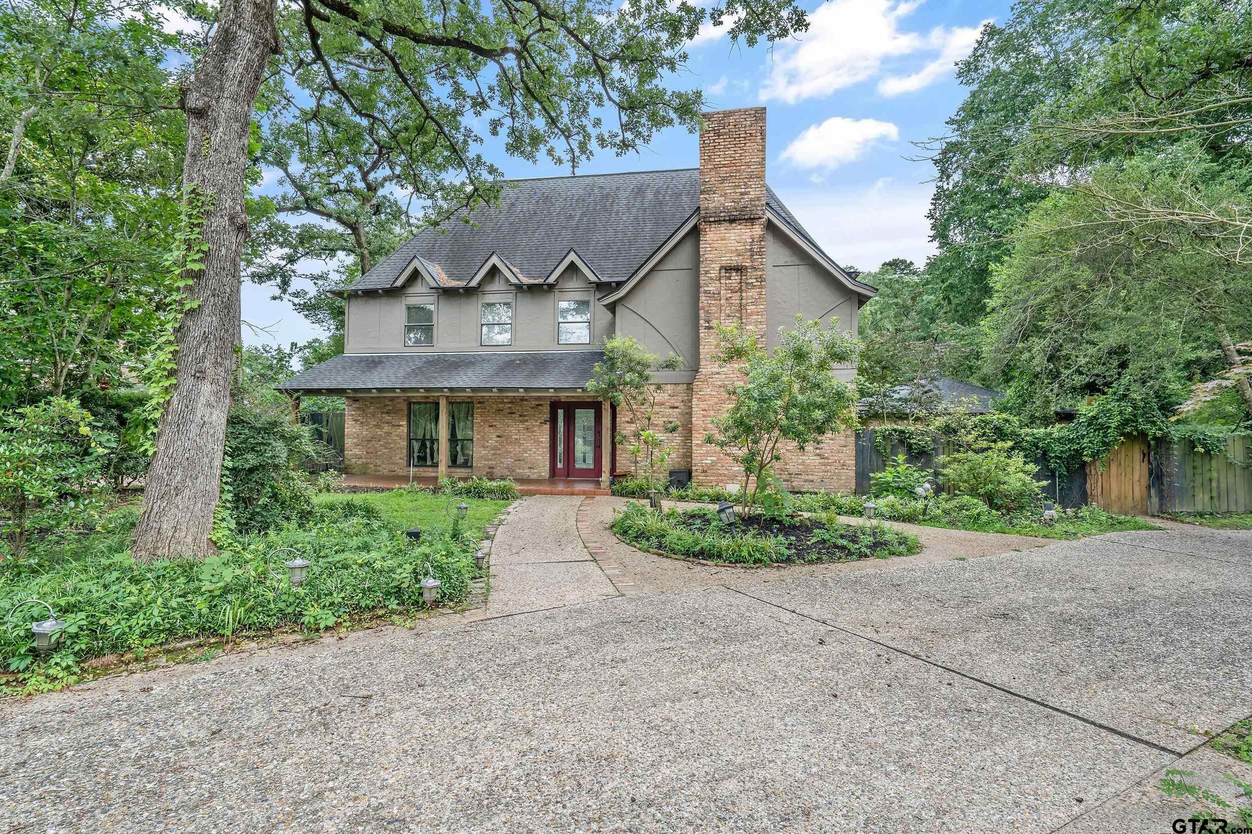Property Photo: 725 Purdue TX 75701
