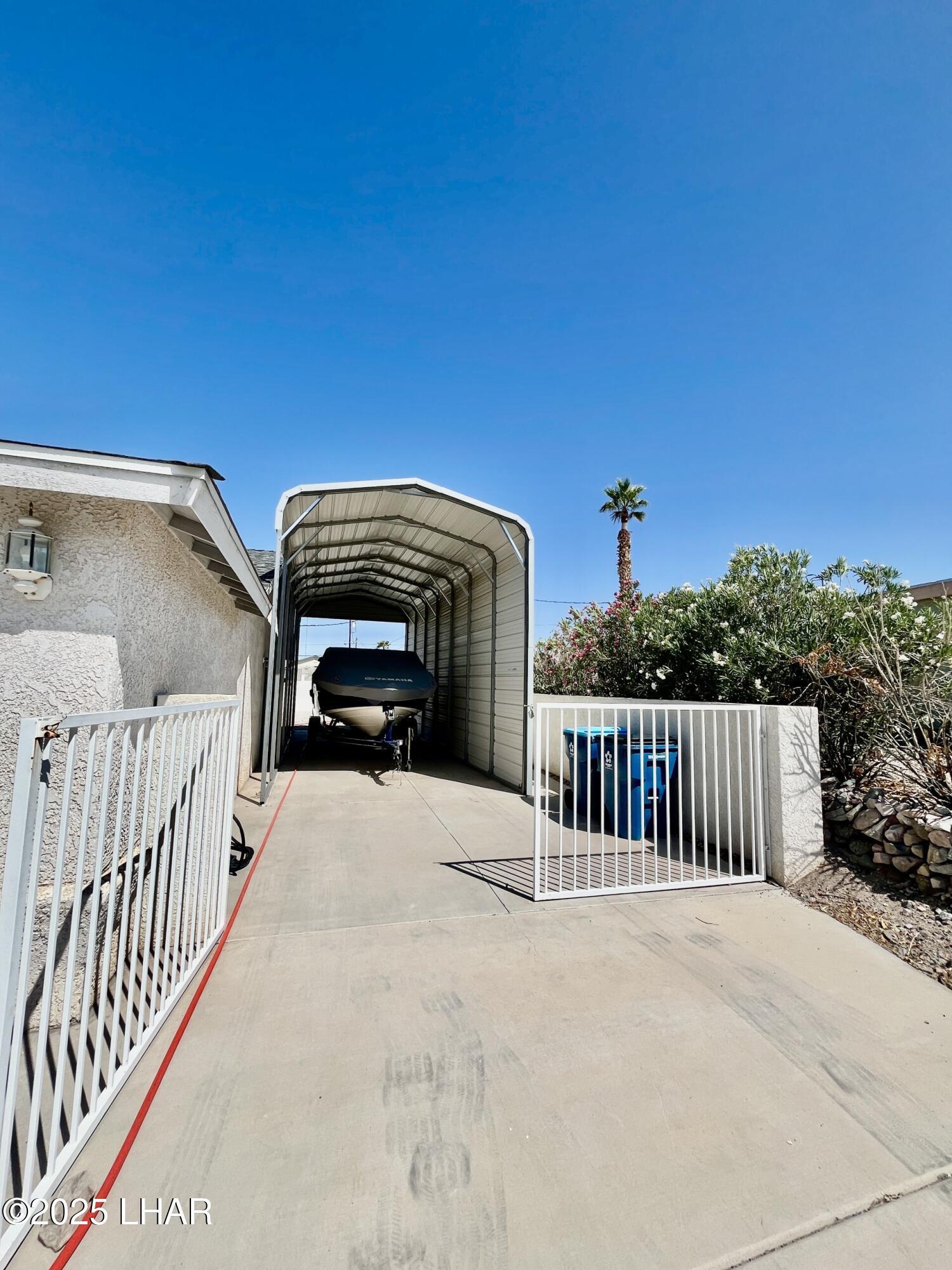 Property Photo:  3517 Bluegrass Dr  AZ 86406 
