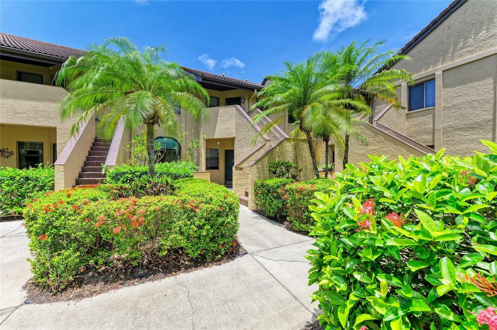Property Photo: 5728 Ashton Lake Drive 12 FL 34231