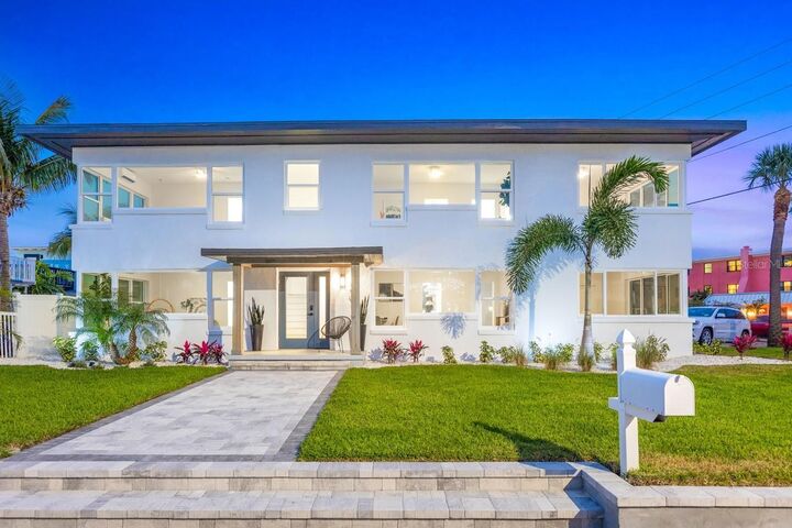 650 70th Avenue  St Pete Beach FL 33706 photo