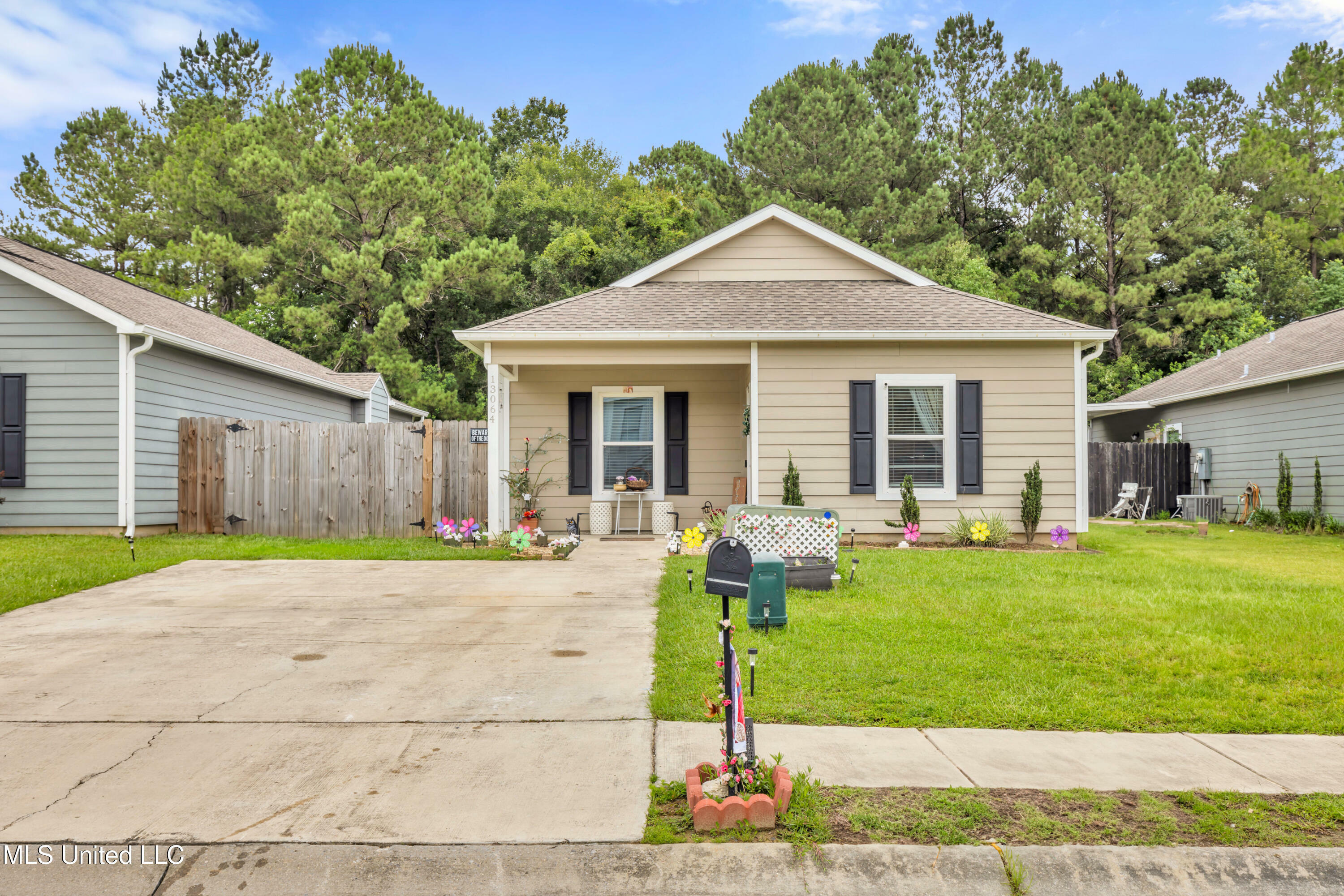 Property Photo: 13064 Tracewood Drive MS 39503