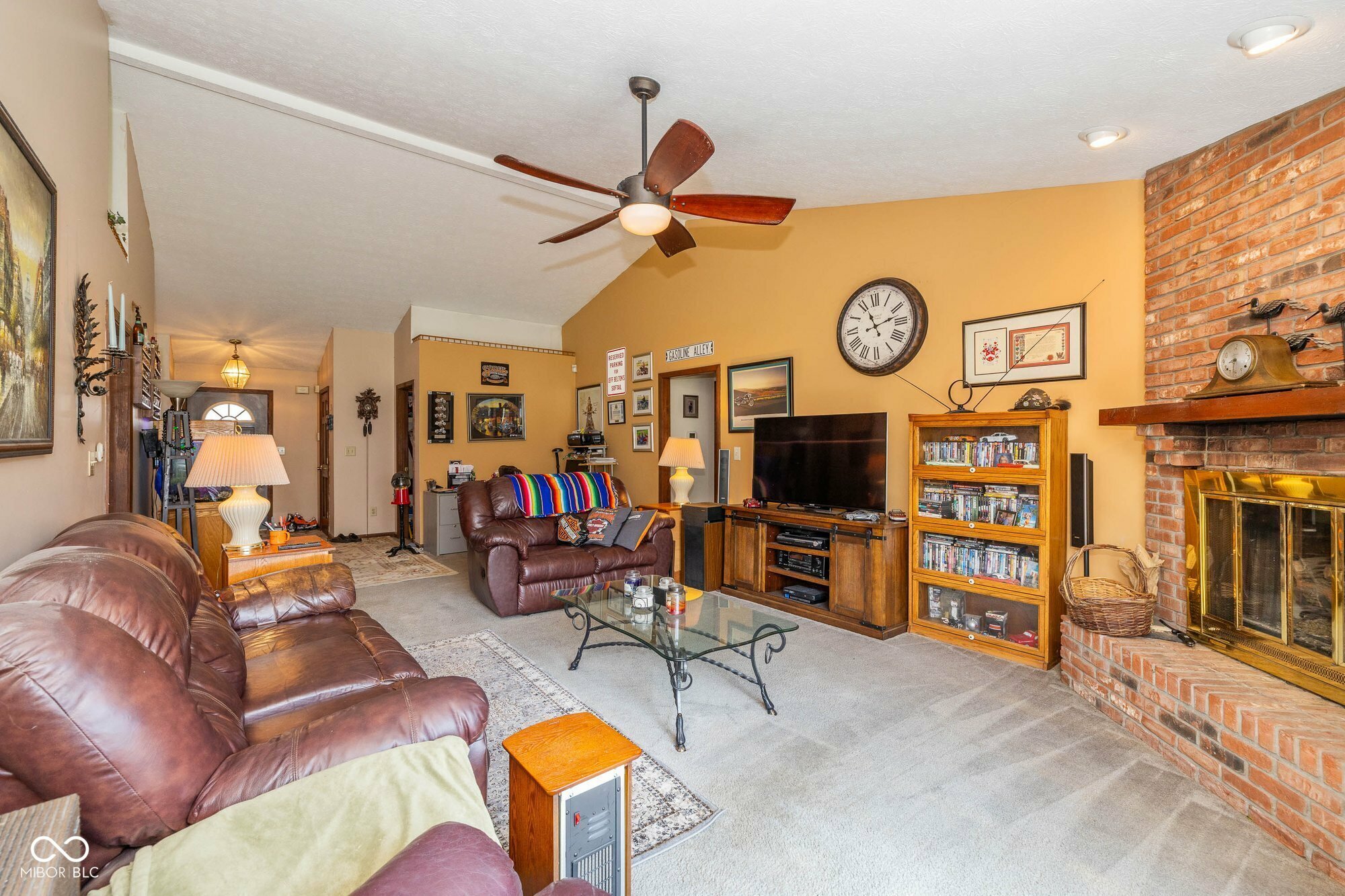 Property Photo: 1547 Millridge Drive IN 46143