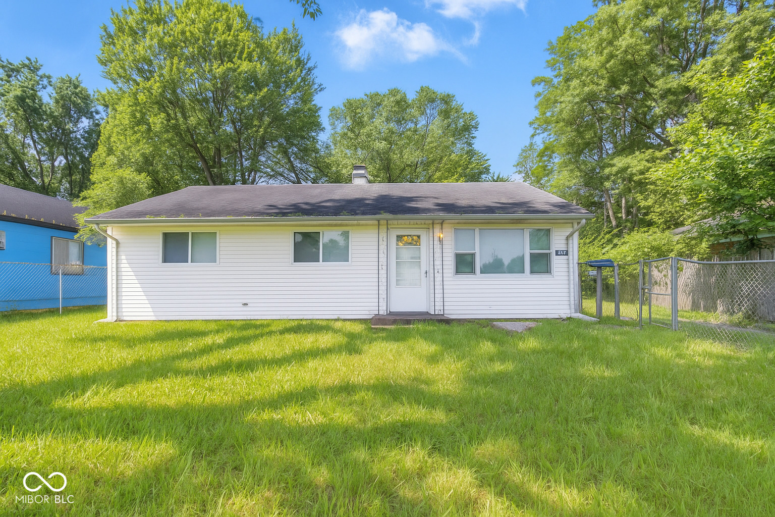 Property Photo: 1931 Brentwood Drive IN 46011