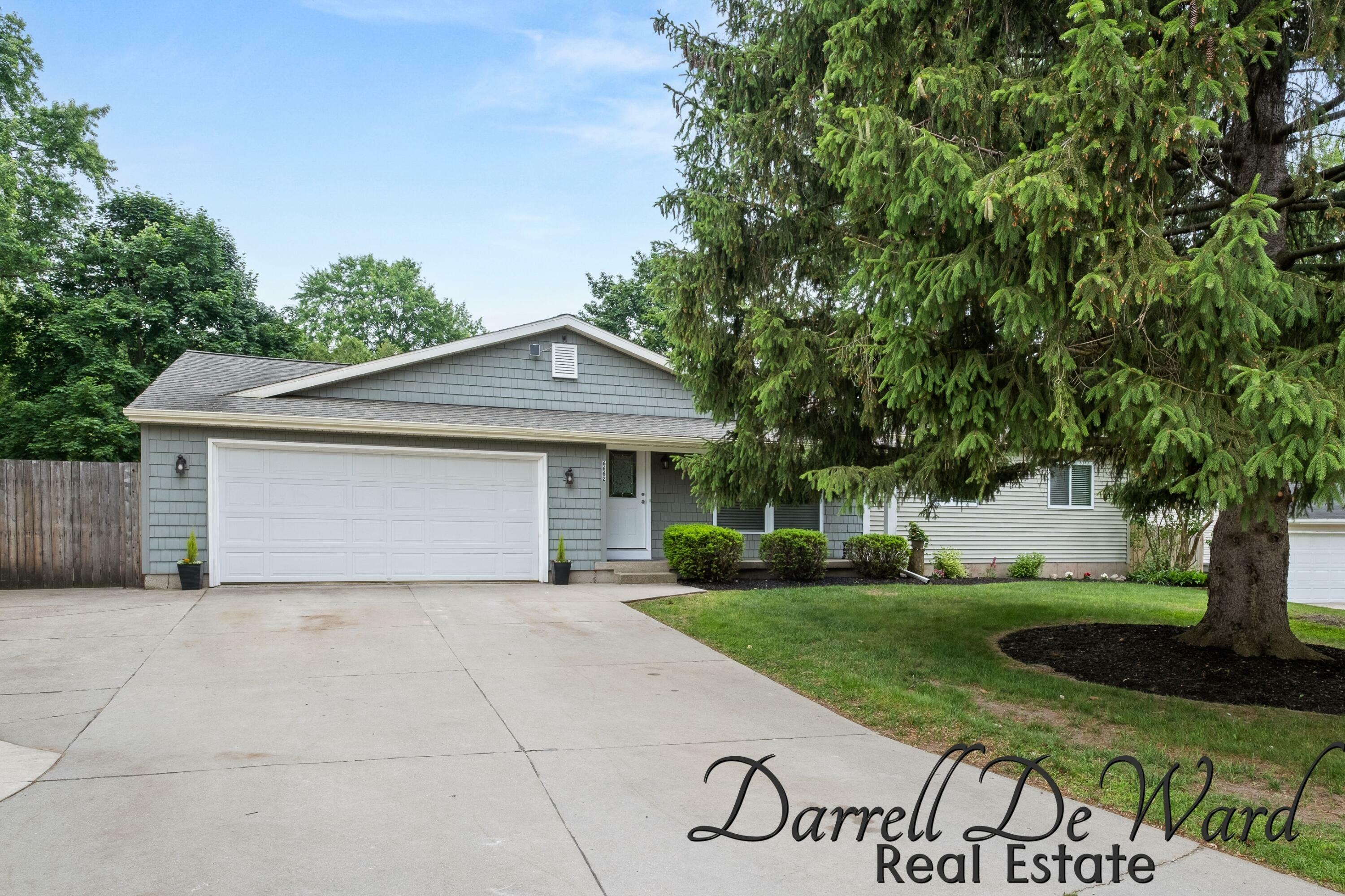6662 Adaridge Drive SE  Ada MI 49301 photo