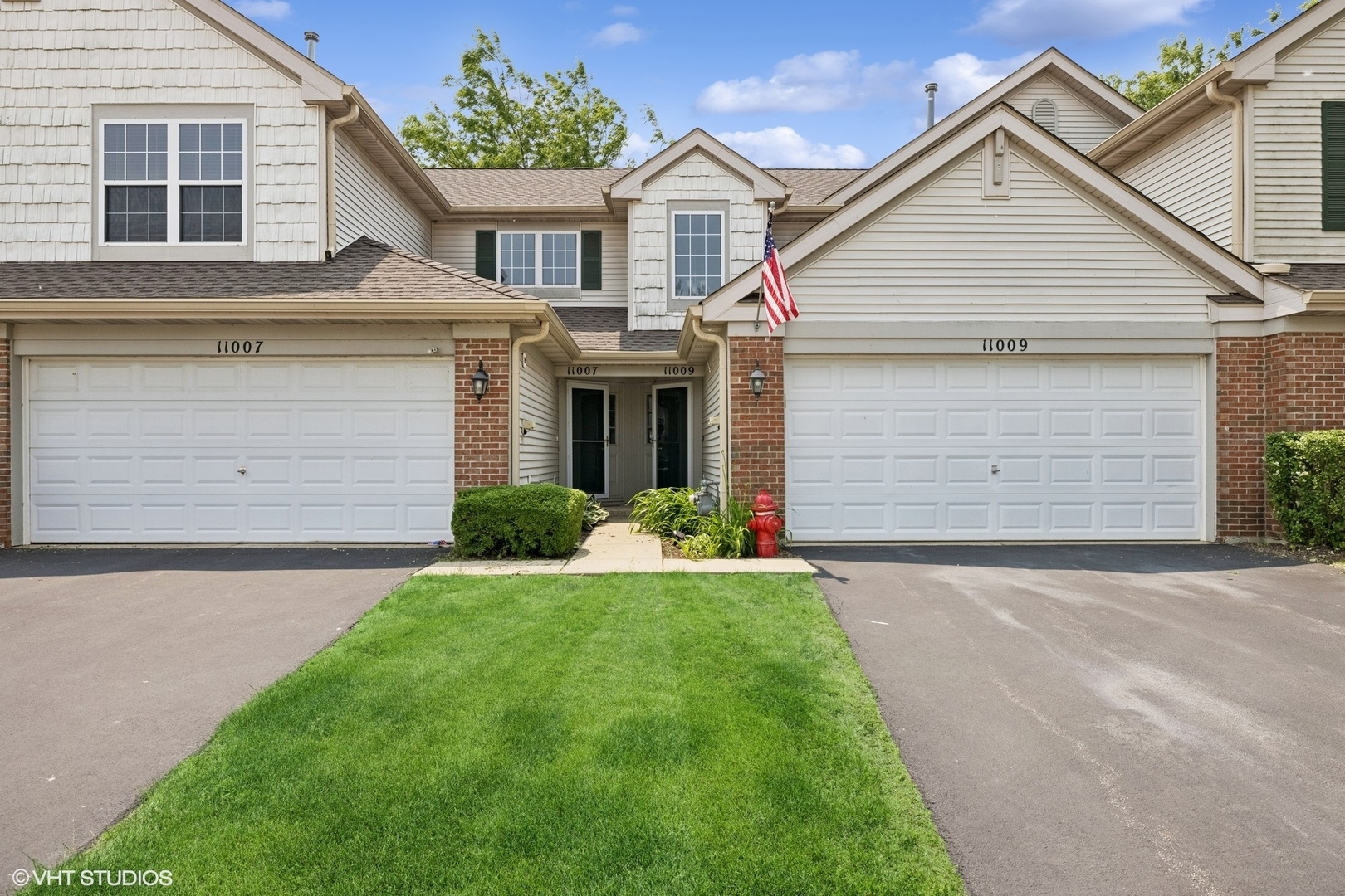 Property Photo: 11009 Cape Cod Lane IL 60142