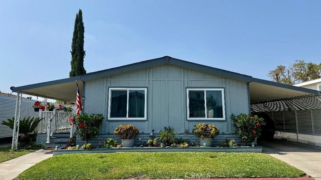 Property Photo: 1456 E Philadelphia 154 CA 91761