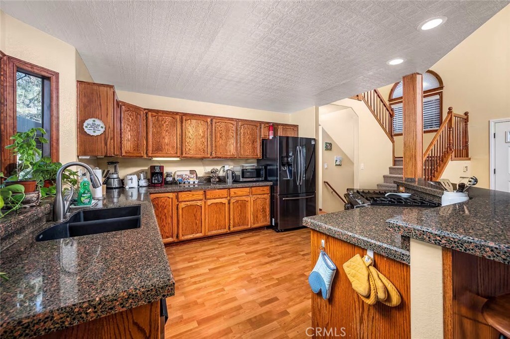 Property Photo: 920 Arbula Drive CA 92325