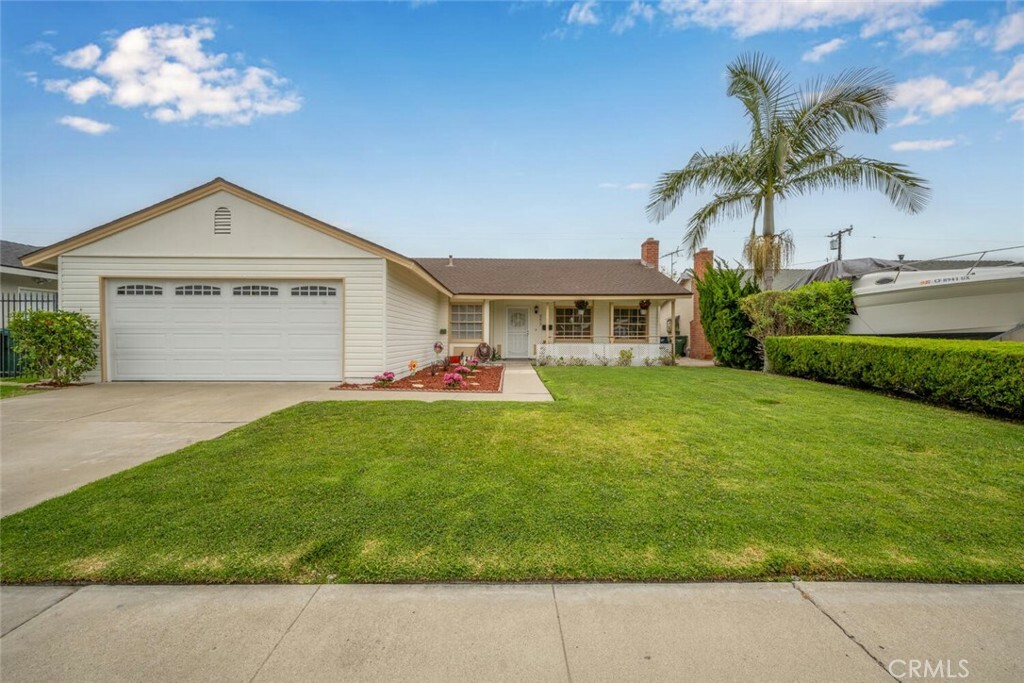 6272 Hooker Drive  Huntington Beach CA 92647 photo