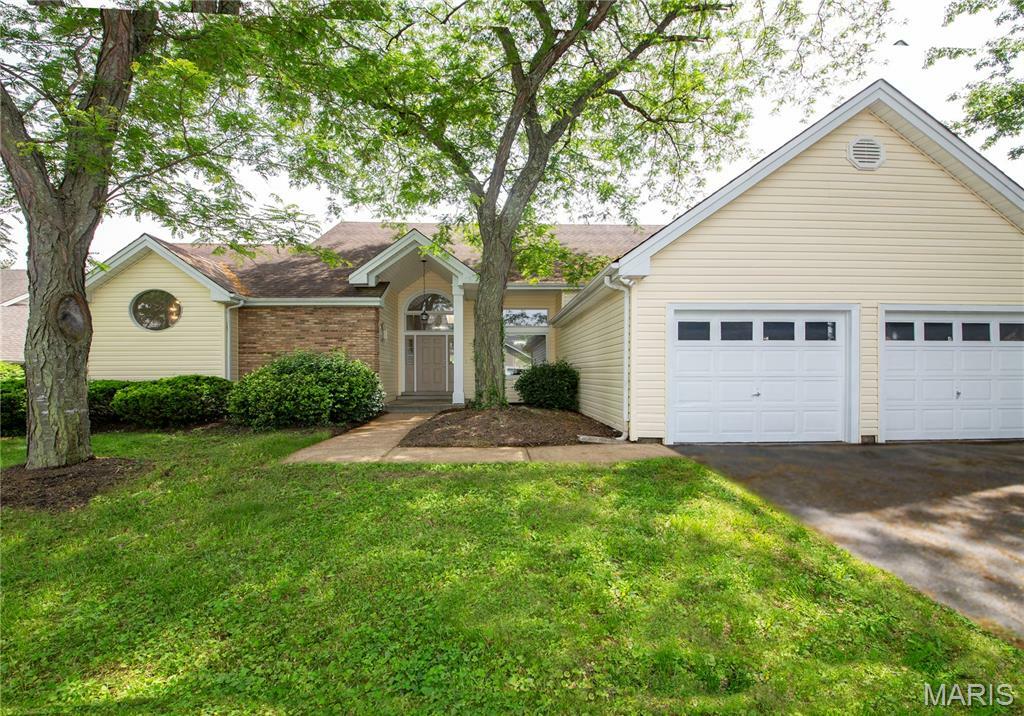 Property Photo: 1910 Walden Pond Court MO 63005