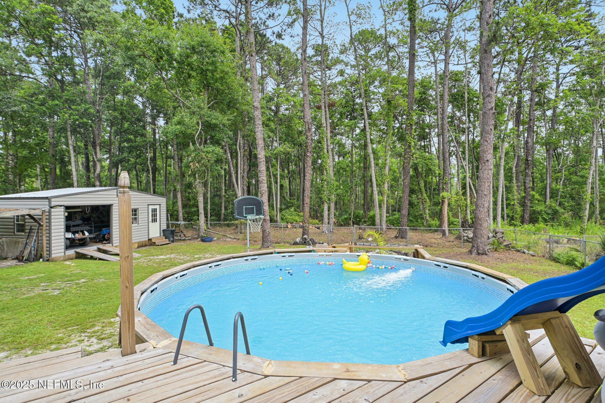 Property Photo: 86112 Lofton Court FL 32097