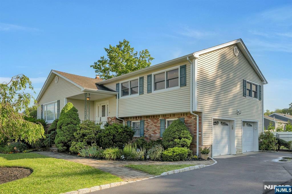 Property Photo: 24 Cheri Lane NJ 07004