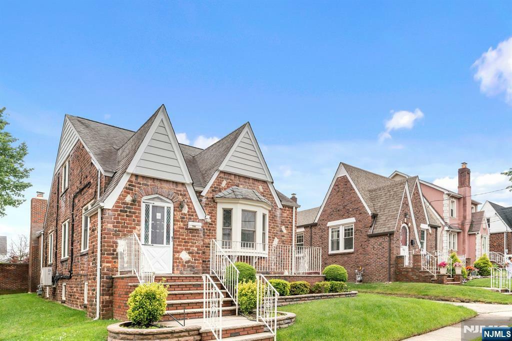Property Photo: 1221 Kelly Street NJ 07083