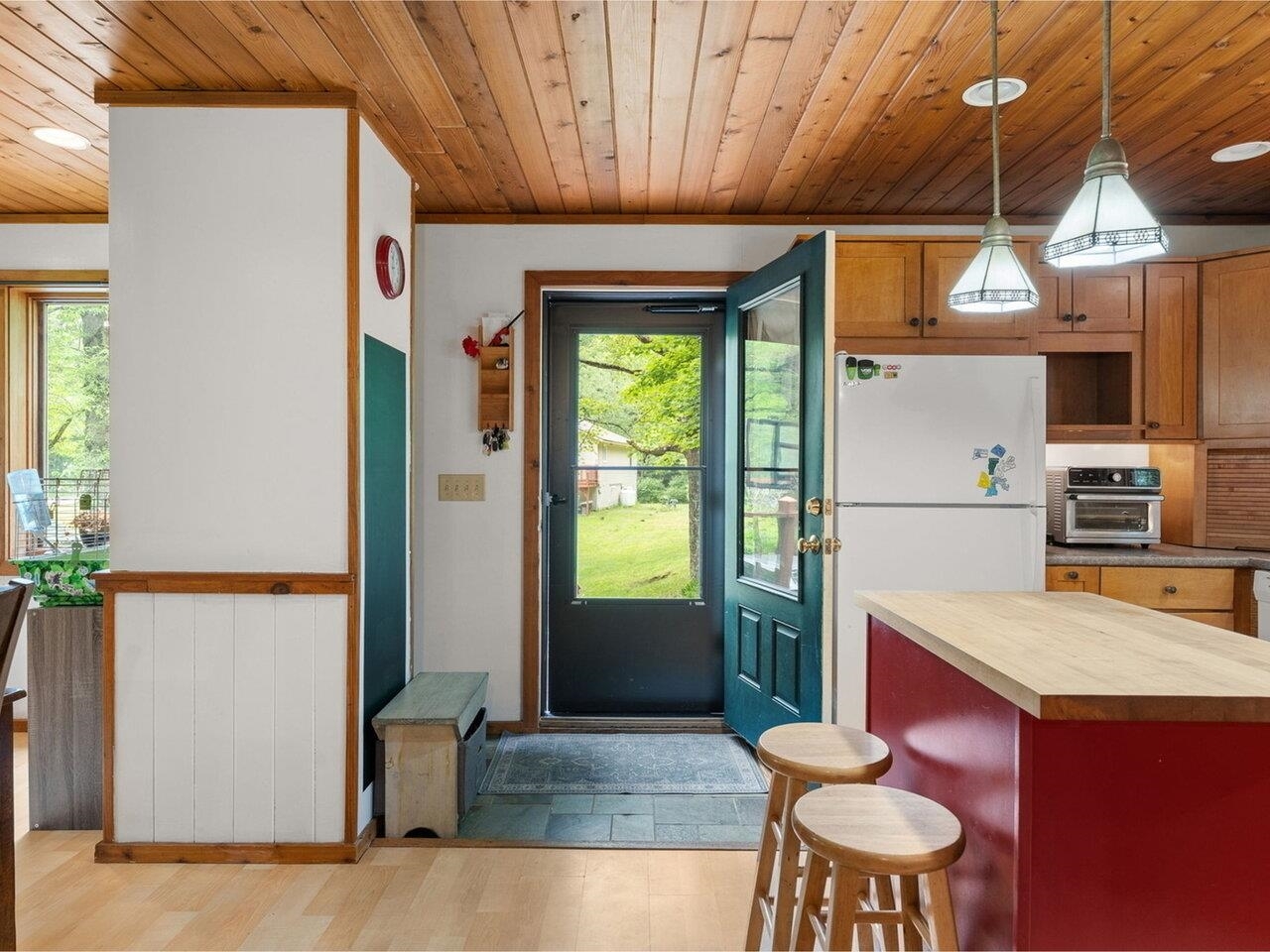 Property Photo: 1716 US Route 2 VT 05676