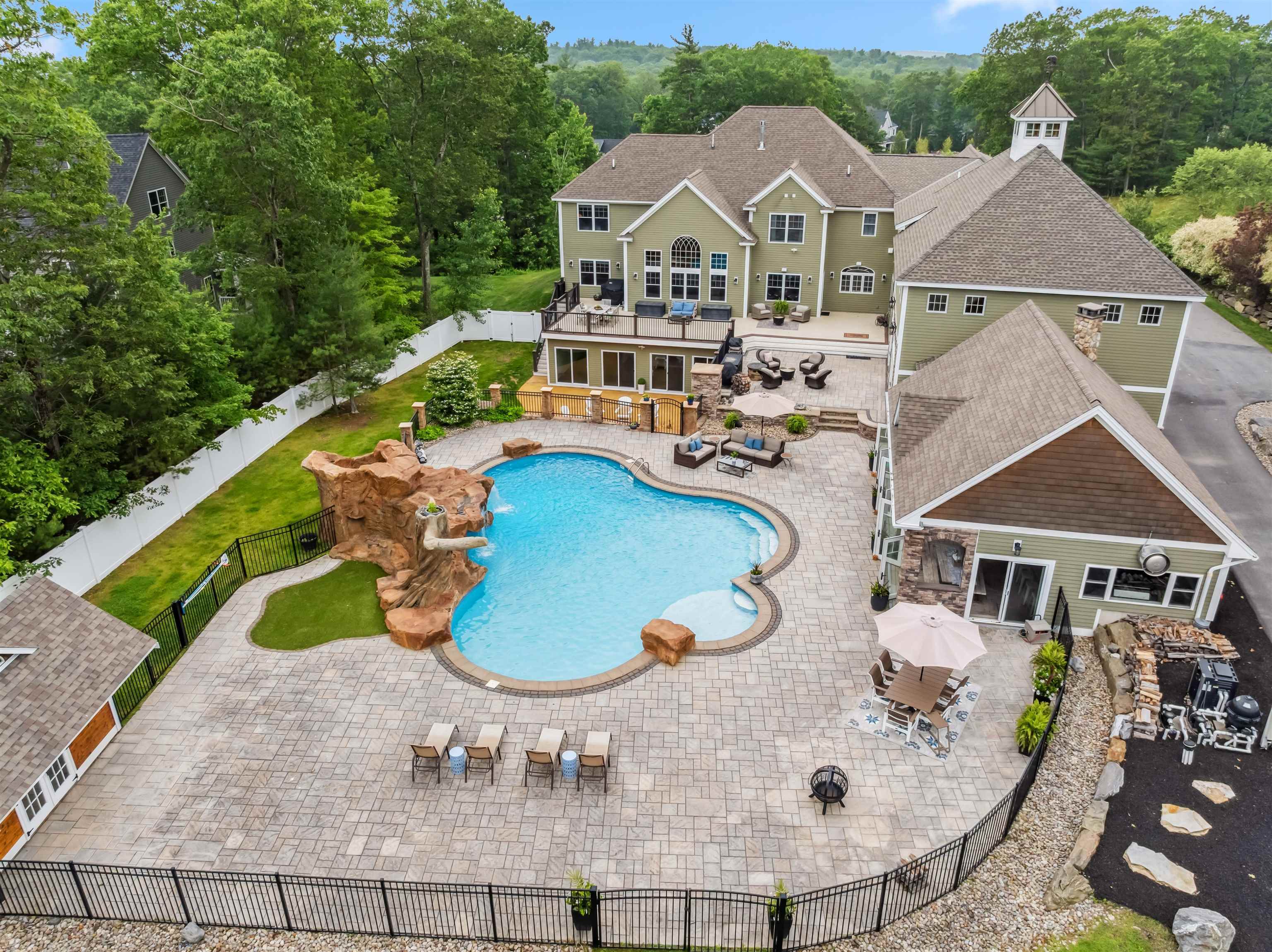 Property Photo: 32 Burnham Road NH 03087