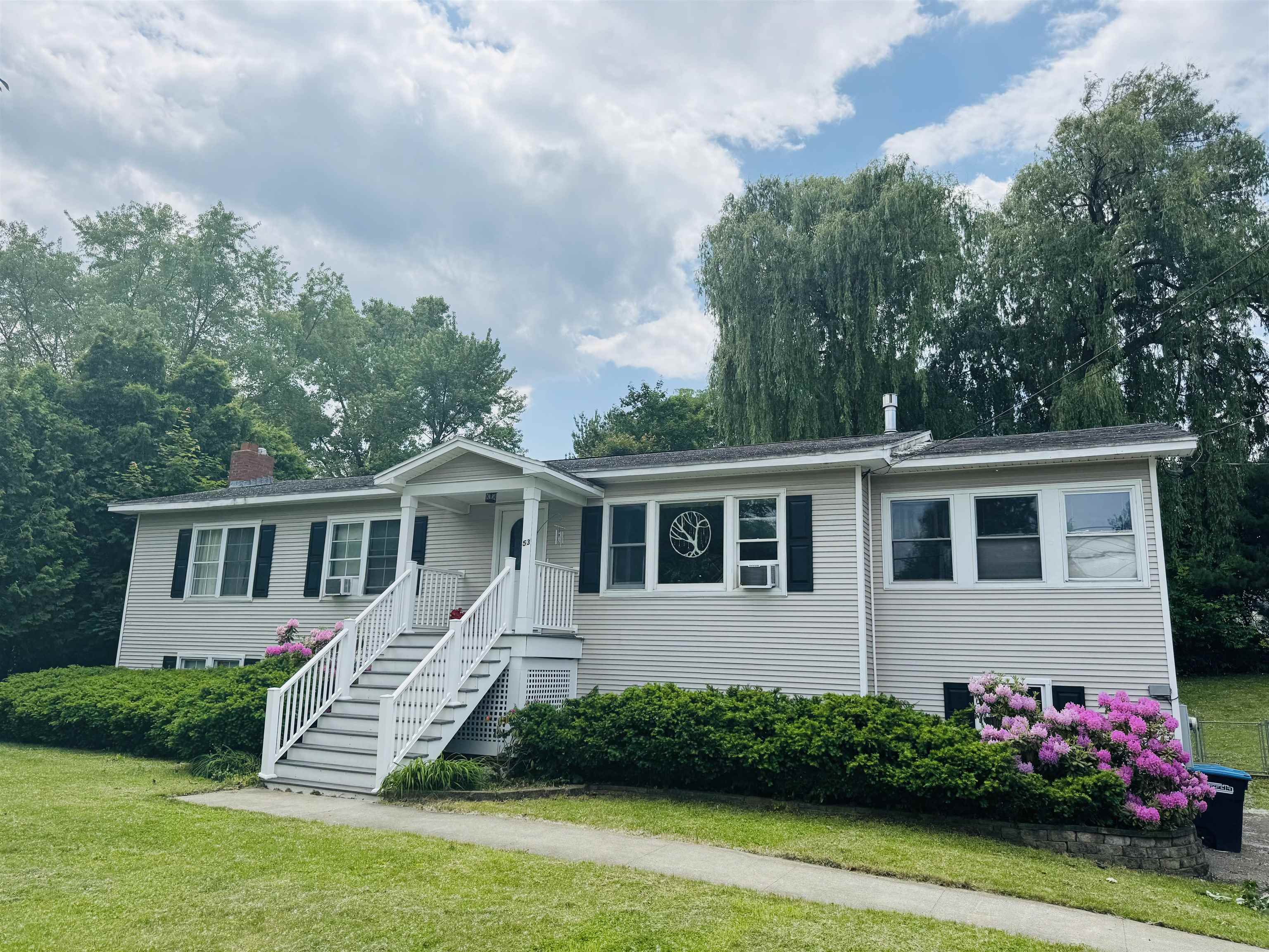 53 East Terrace  South Burlington VT 05403 photo