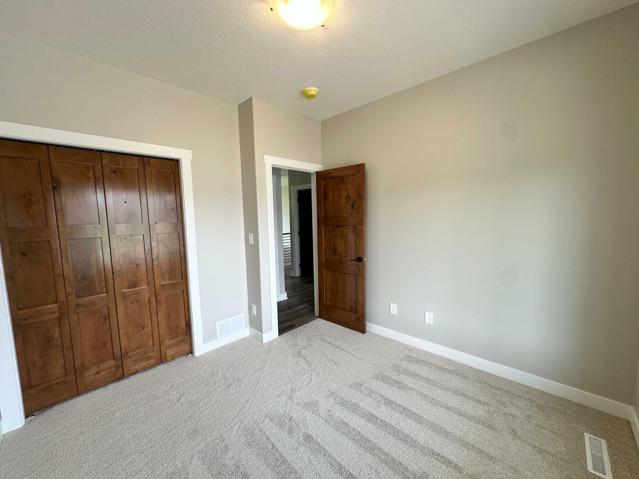 Property Photo: 509 Golfview Avenue MN 55992