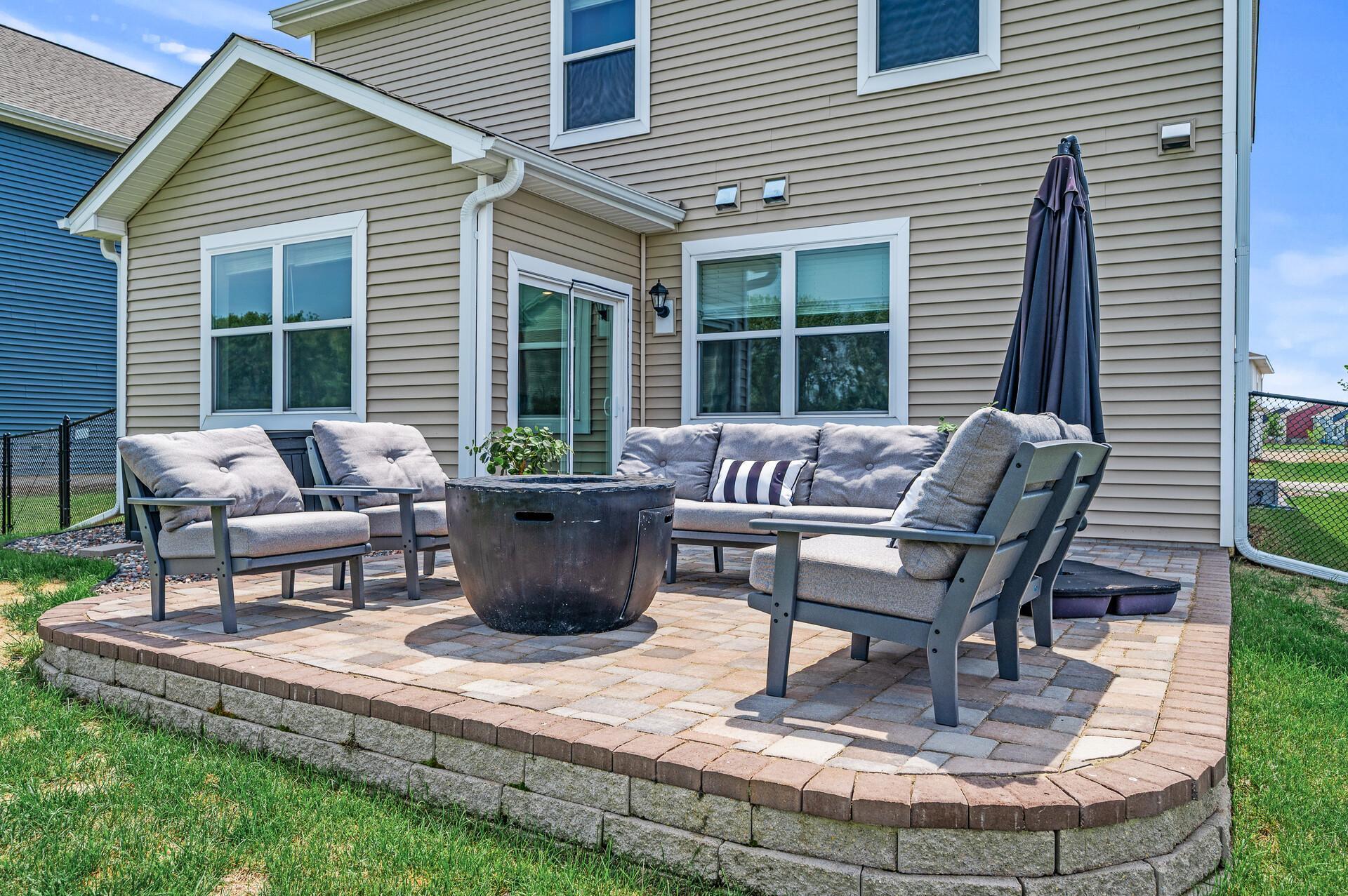 Property Photo: 13936 146th Avenue N MN 55327