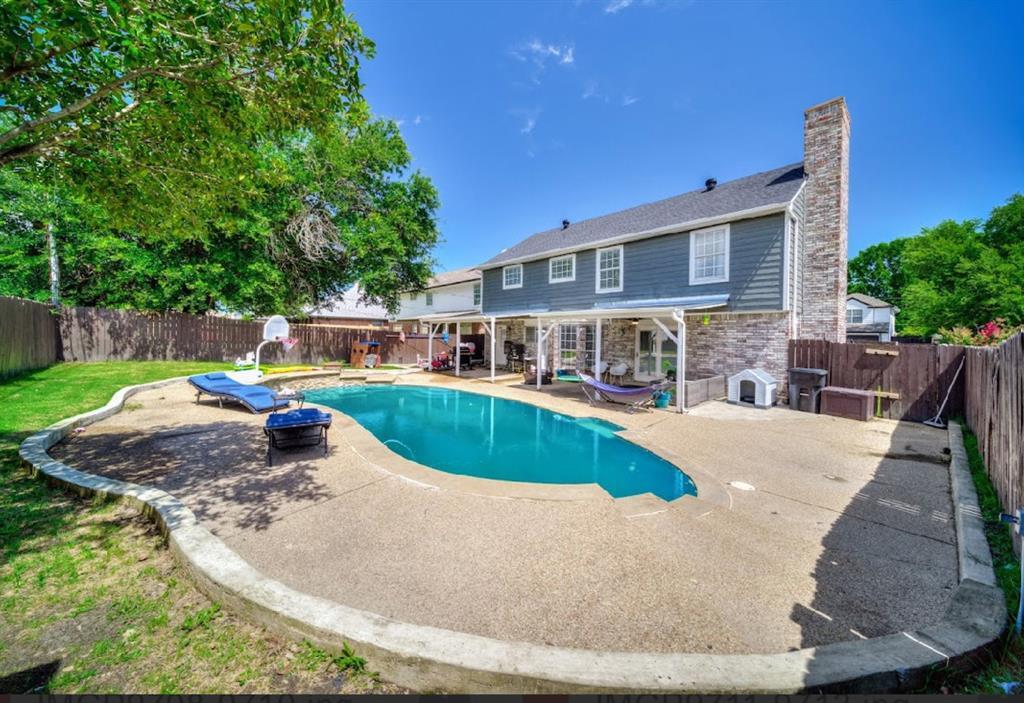 Property Photo:  2322 Snowdon Drive  TX 76018 