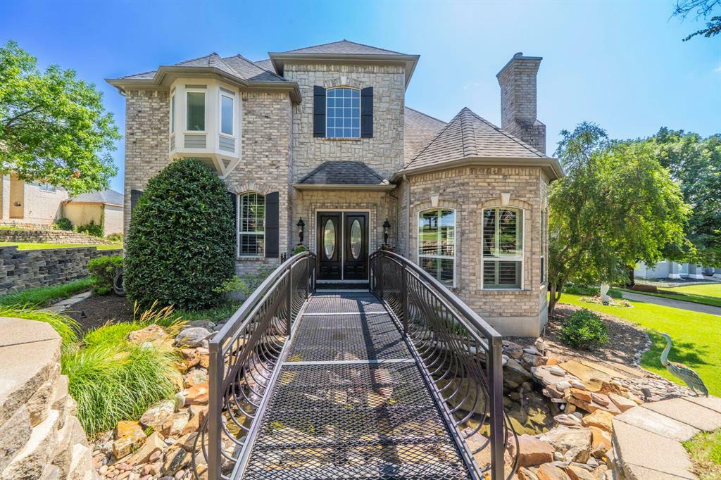 Property Photo: 844 Bentwater Parkway TX 75104