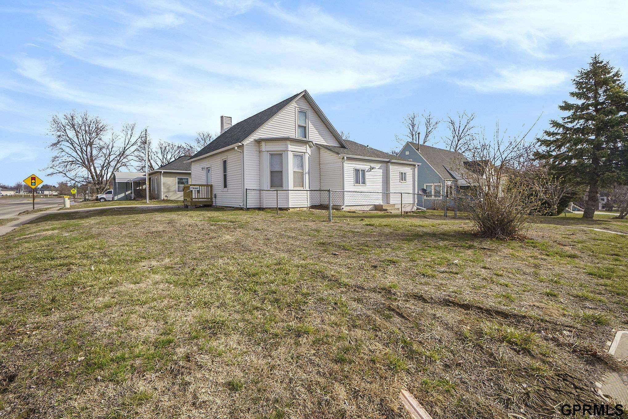 Property Photo: 1862 Park Street NE 68008